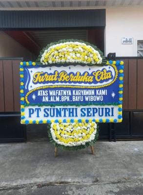 Papan Bunga Duka di Kubung